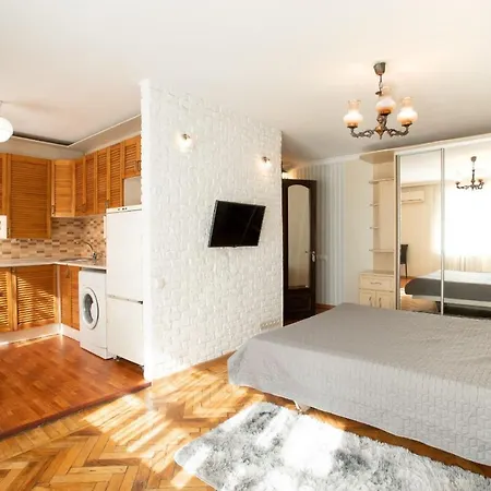 Cosy flat in the city centre Mykolaiv Exterior photo